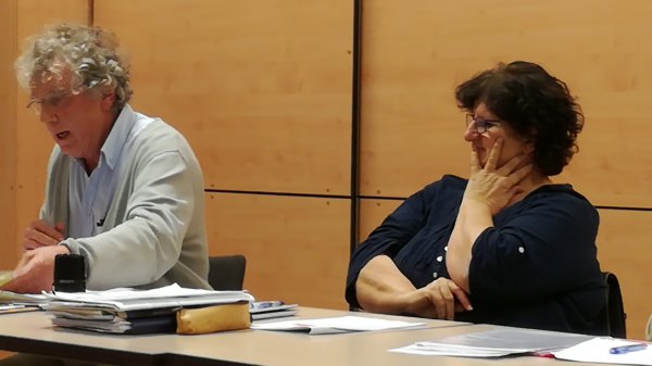 Succès de la conférence-débat du collectif pour la Paix avec Roland Nivet